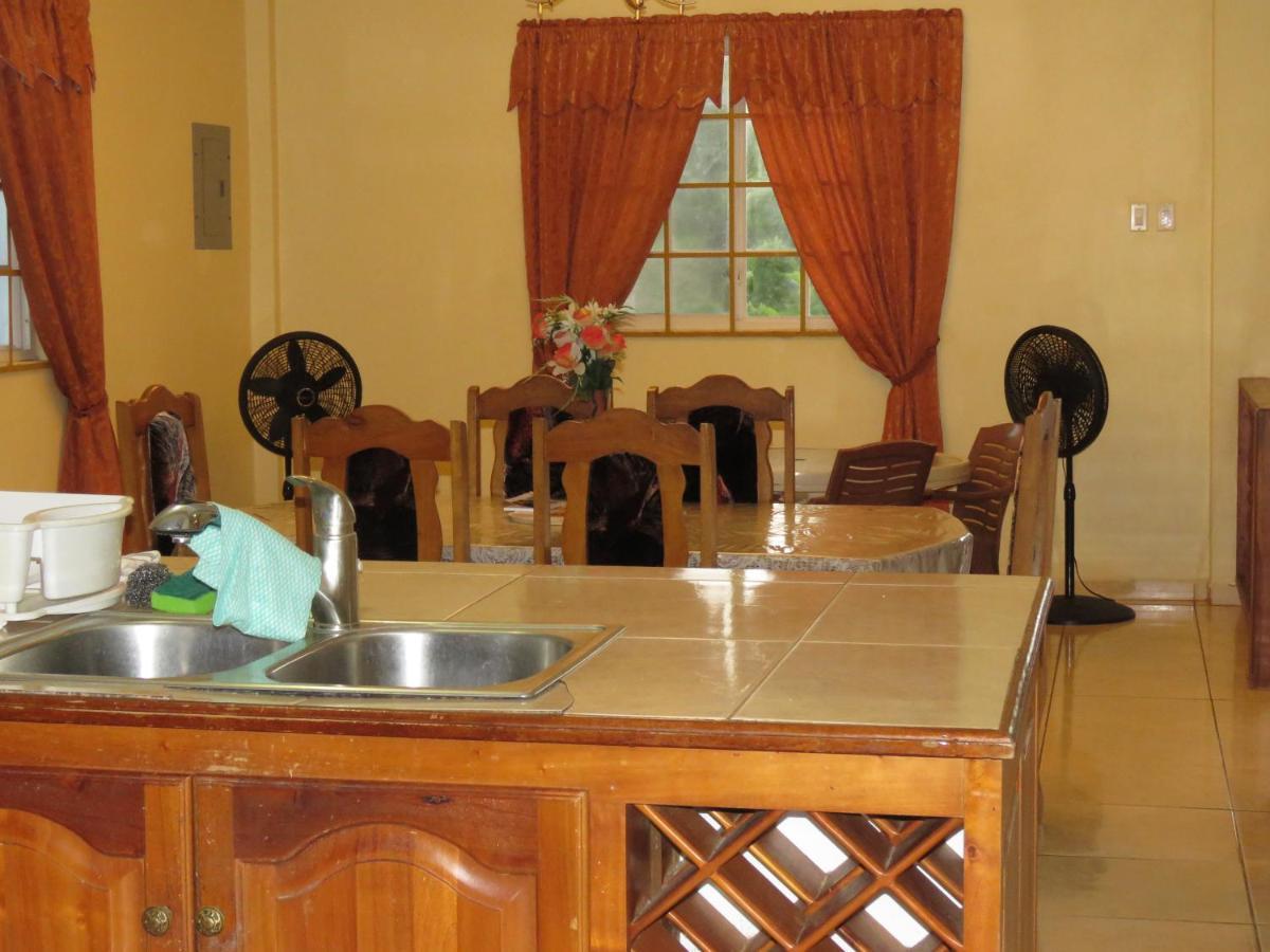 Oceanview Villa Buccoo Ngoại thất bức ảnh